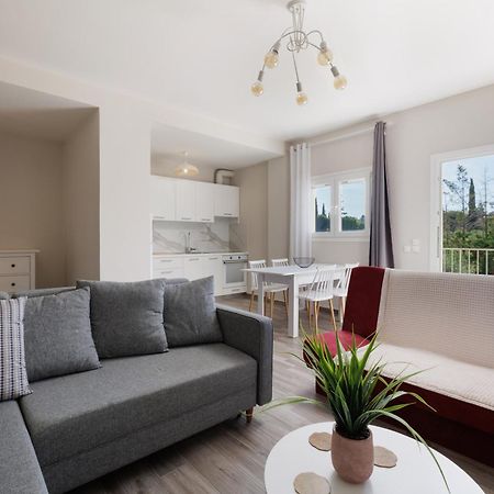 Appartamento Sundial House Gouvia Esterno foto