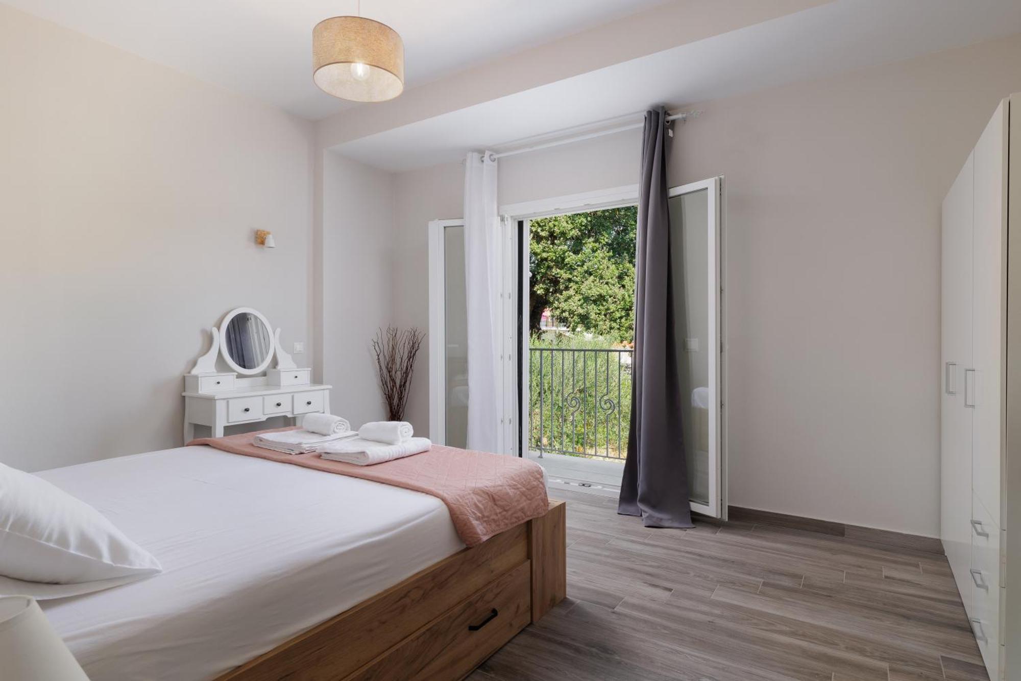 Appartamento Sundial House Gouvia Esterno foto