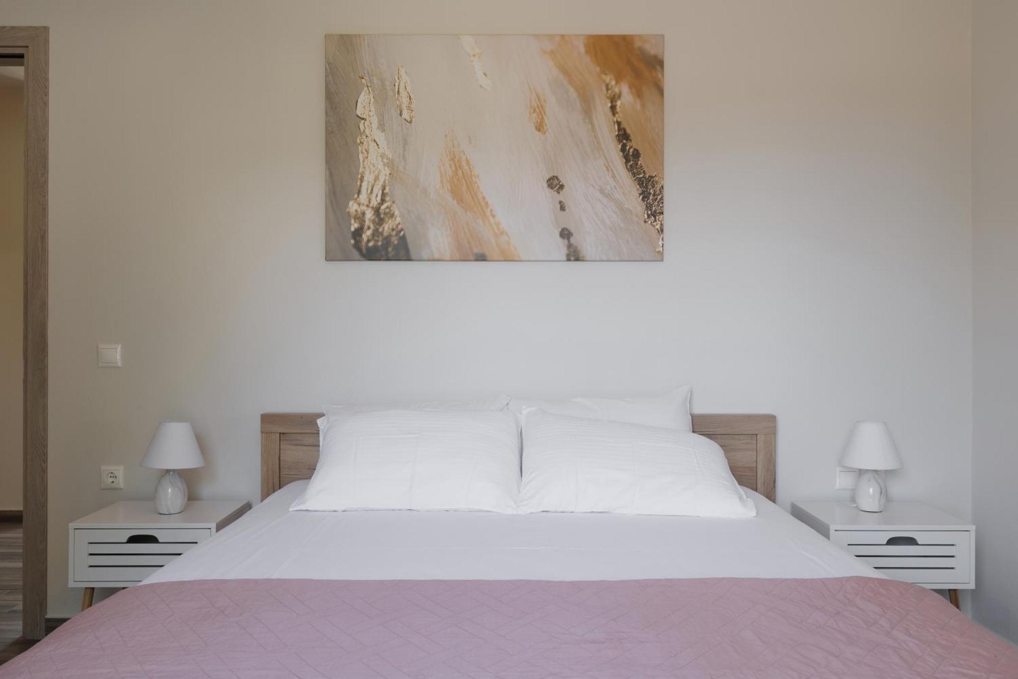 Appartamento Sundial House Gouvia Esterno foto